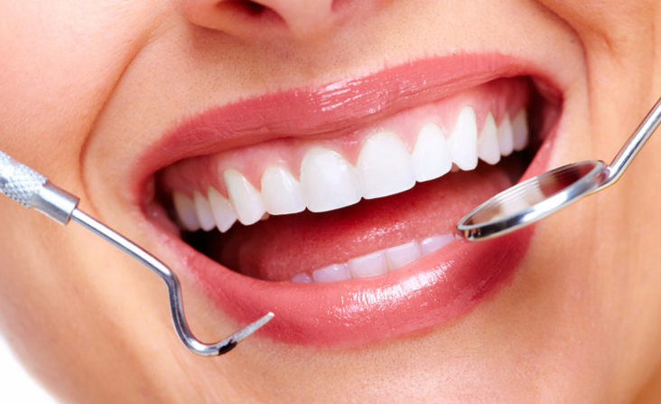Smile Makeover in Sharanpur Road Nashik | Care32 Clinic